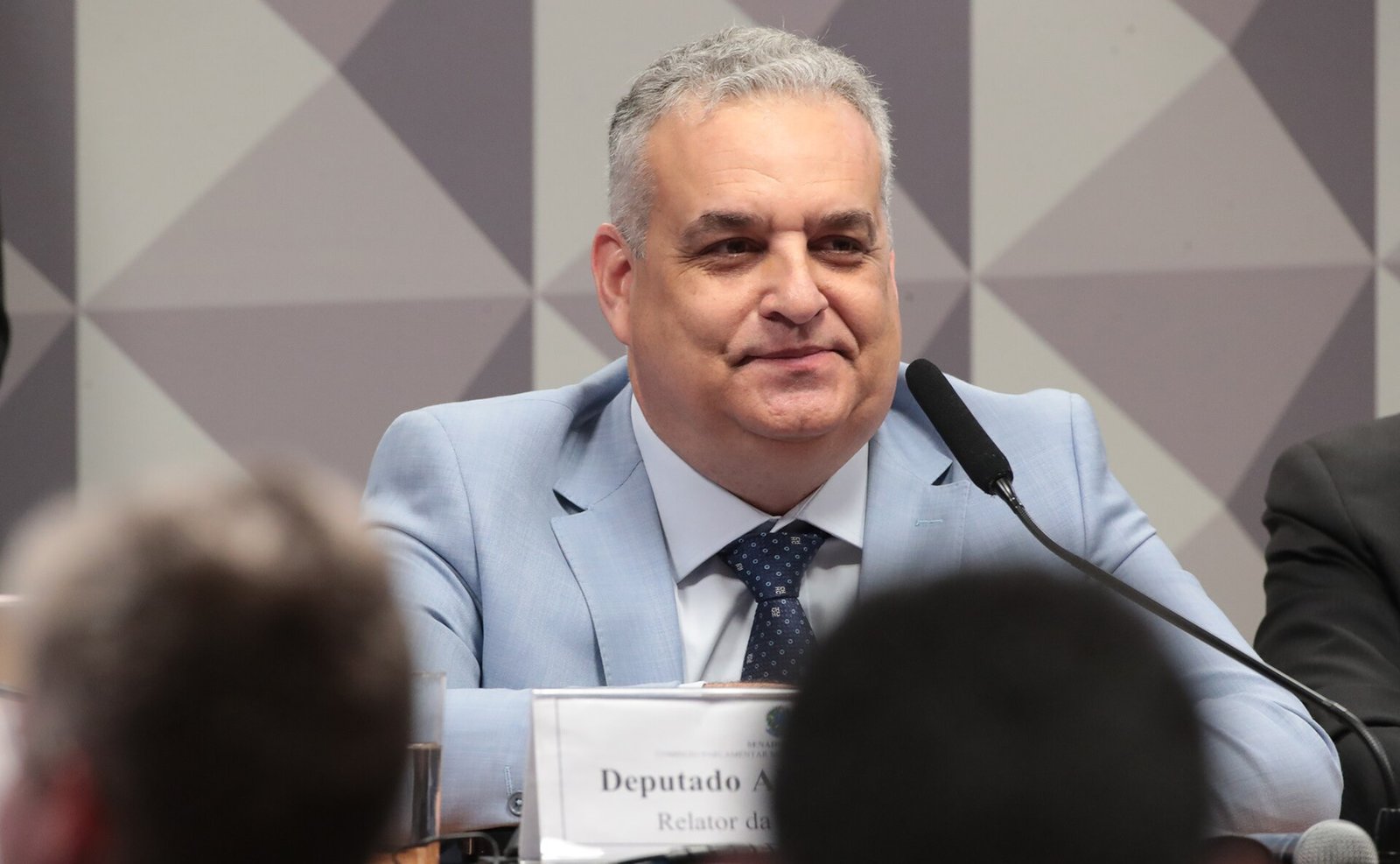 Alfredo Gaspar fala durante reunião da CPMI do INSS, em imagem de arquivo de 2025