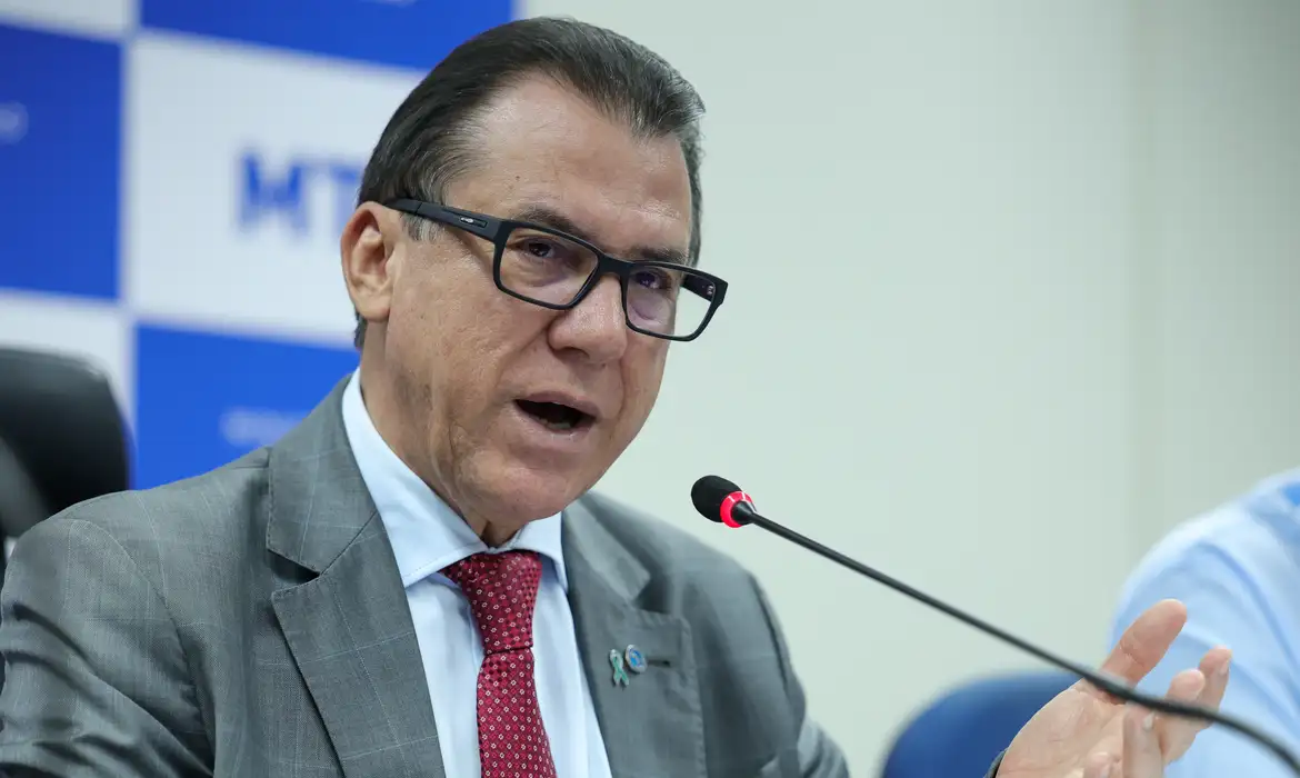 Luiz Marinho divulga dados da Rais em Brasília, em 13 de maio de 2026; fotografia de arquivo.