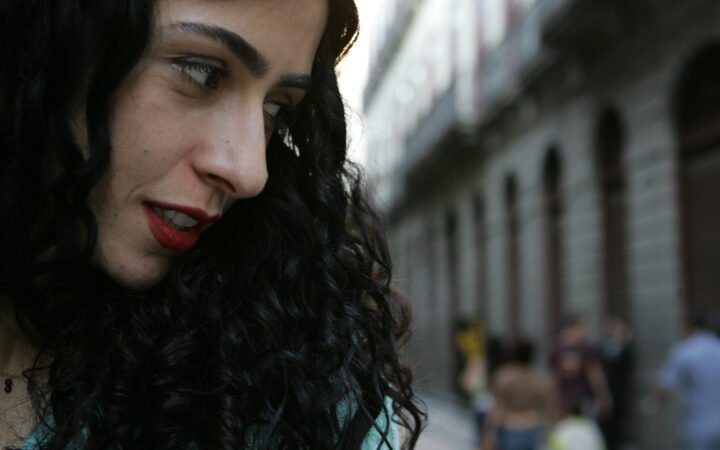 Retrato de Marisa Monte em 13 de julho de 2006, por Andréa Farias; imagem de arquivo, não do show beneficente anunciado para 2026.