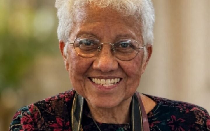 Retrato de arquivo da fotógrafa e pesquisadora Irene Santos divulgado pelo Grupo Angelus.